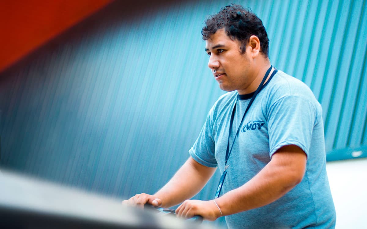 Colaborador Moy